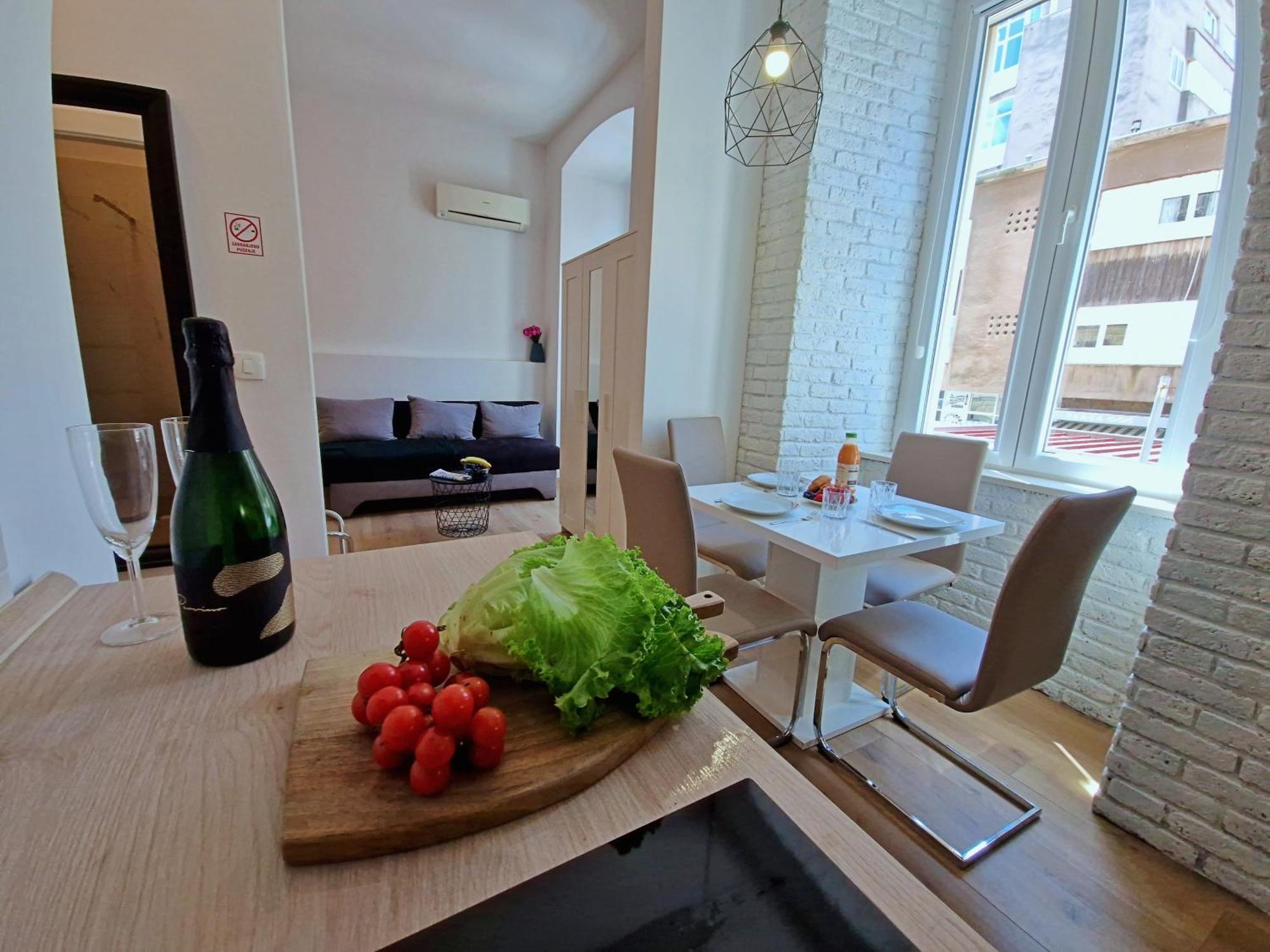 Lola'S Place Рієка Екстер'єр фото
