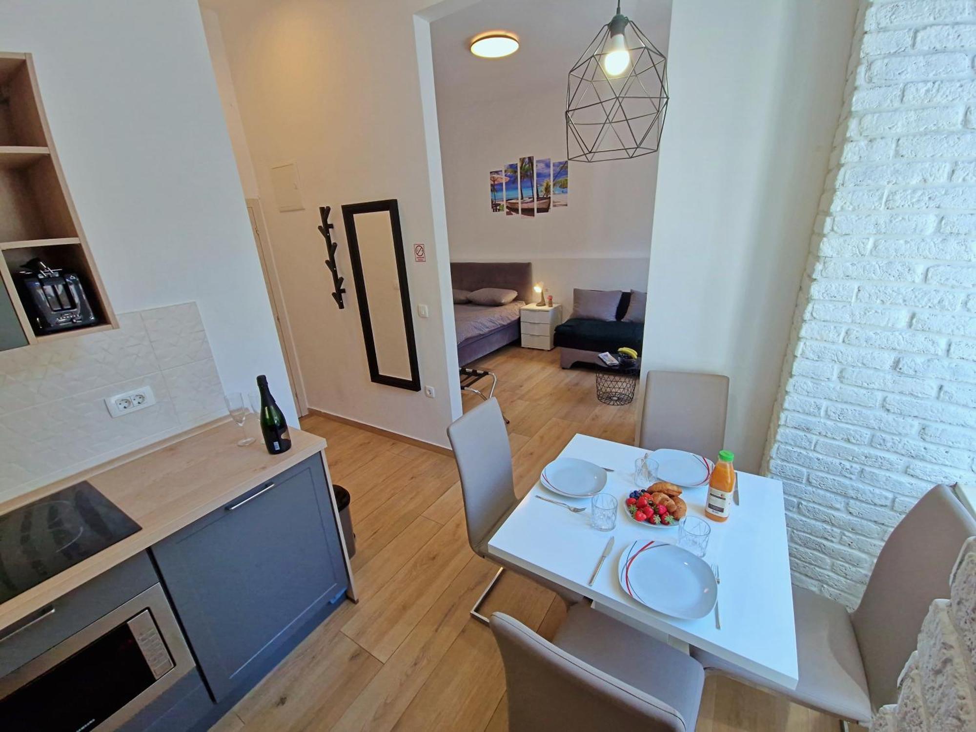 Lola'S Place Рієка Екстер'єр фото